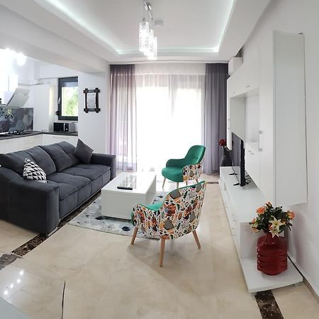 Marble Luxury Apartments ママイア エクステリア 写真