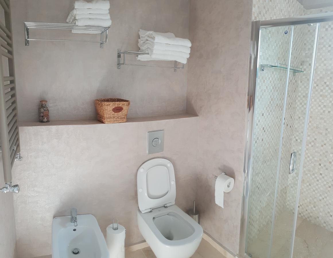 Marble Luxury Apartments ママイア エクステリア 写真